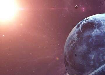 Güneş sistemi dışındaki gezegenleri temsil eden bir görsel: halkalı bir mavi gezegen, uydusu ve parlak yıldızı.